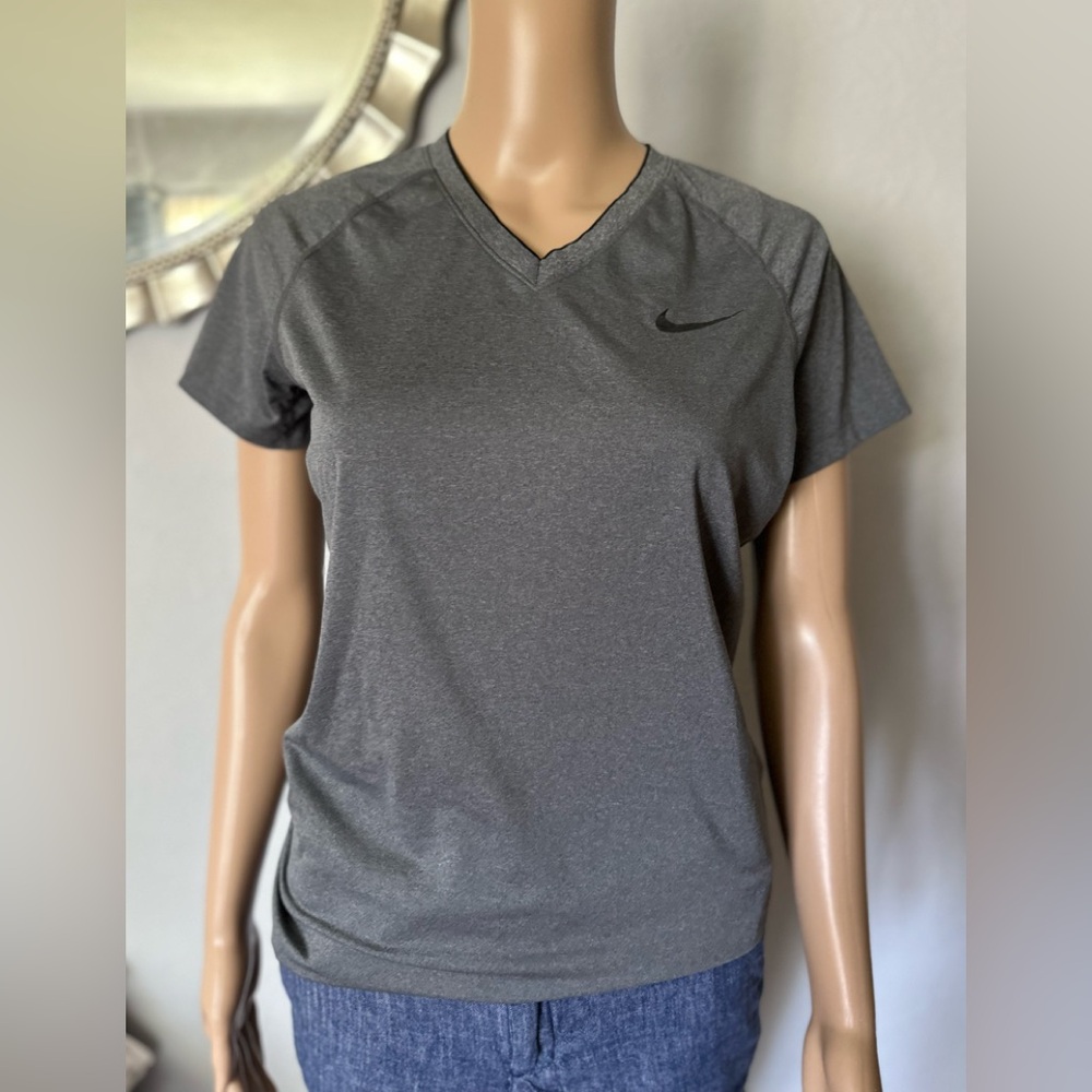 NIKE DRI FIT